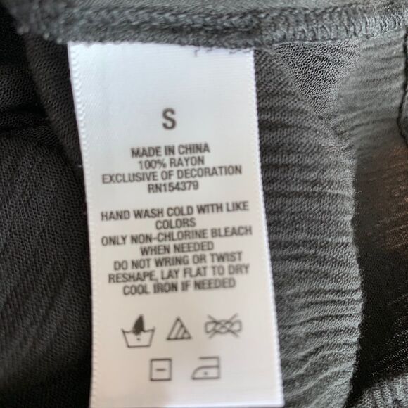 NWT Aeropostale shorts romper. Small - Picture 5 of 5